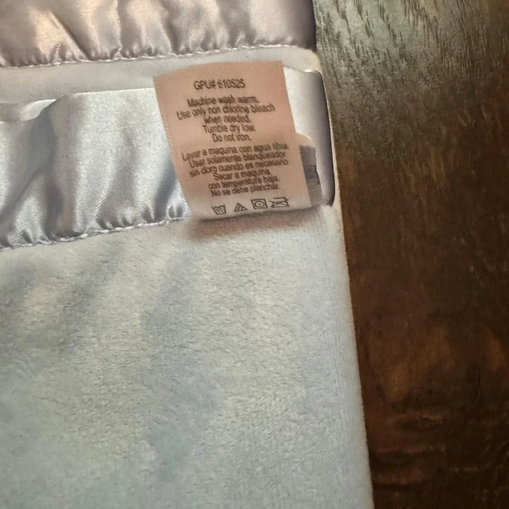 Just Born Blue Baby Reversible Blanket Puppy Dog Embroidered Satin‎ Trim 30 x 40